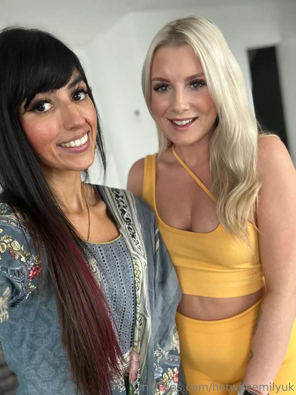 Going LIVE tonight on here at 9pm UK time with @aaliyah.yasi..