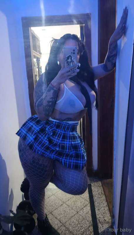 She is my friend @scorpiobbyyyy , a stunning brunette with g..