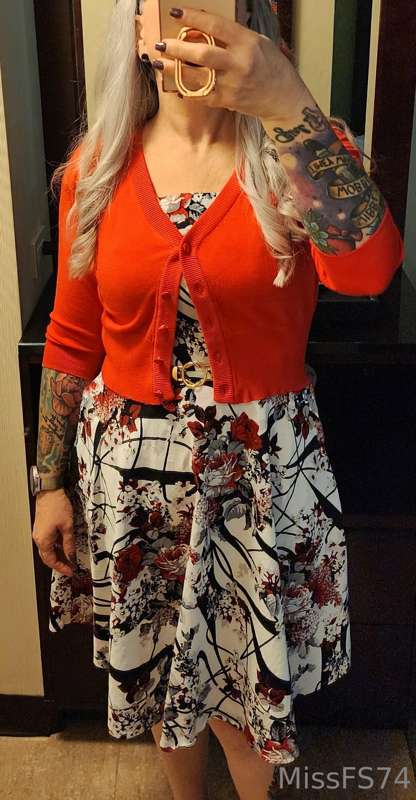 Just a little something sexy under my conference outfit... 3
