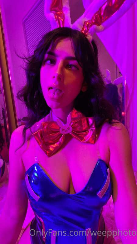 I'll be live on Camsoda next week for COSPLAY Wednesday!!! I..