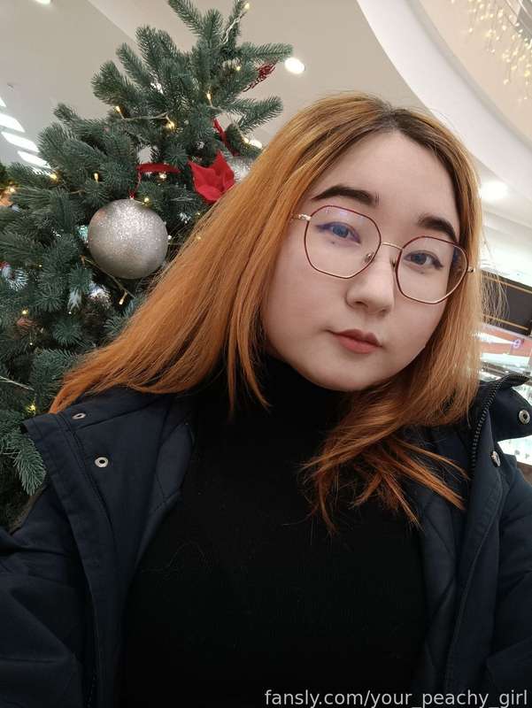 Your_Peachy_Girl - Fansly - 03 Dec, 2024