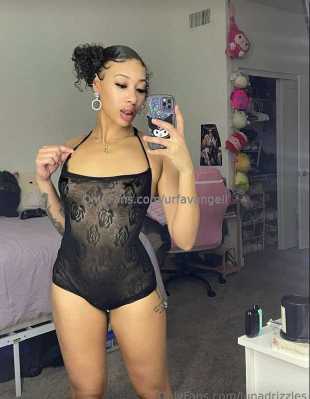 Real College Freshman still lives in her dorm🥰🥰 Subscribe to..