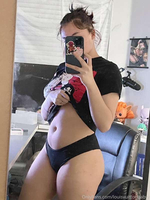 i’ll b posting a couple times today! so you guys don’t have ..