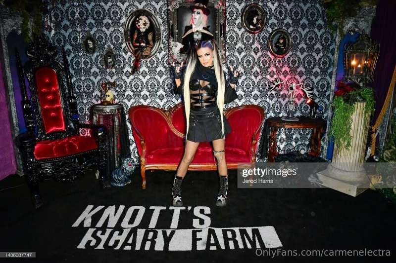 A Halloqueen - a spooky bitch that knows exactly what she’s ..