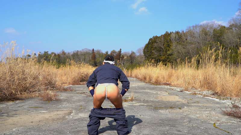 少し前ですが、そろそろ暖かくなってきましたね。
脱げる機会が増えそうですｗ

It's been a while ago.. 1