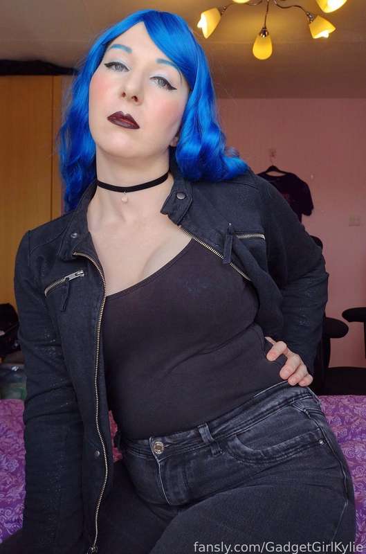 Gadgetgirlkylie - Fansly - 06 Aug, 2023