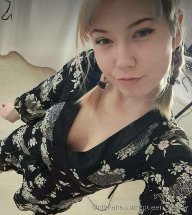 boop @jenny_shine 😁show me ur smile honey, it… excites me😏 @..