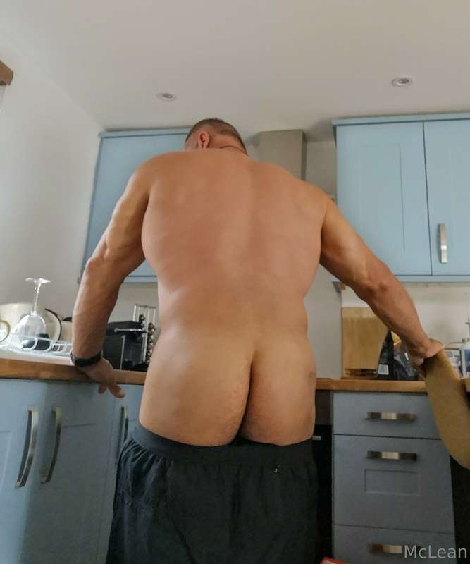 It's getting a little hotter now 3