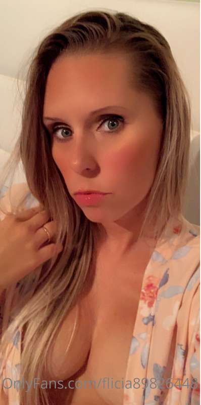 Flicia89826448 - Onlyfans - 09 Feb, 2022