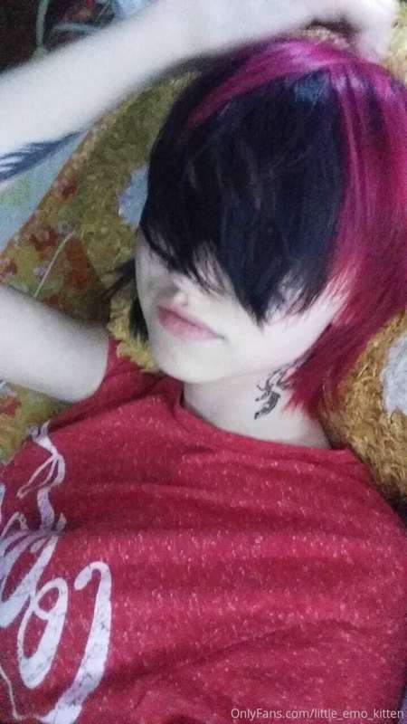 Little_Emo_Kitten - Fansly - 10 Sep, 2021 5