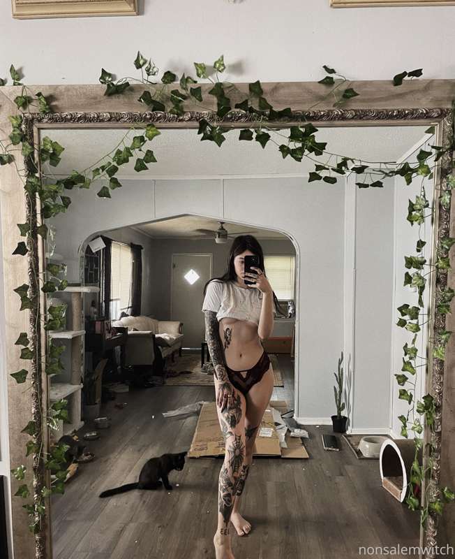 Nonsalemwitch - Onlyfans - 18 Aug, 2021 1
