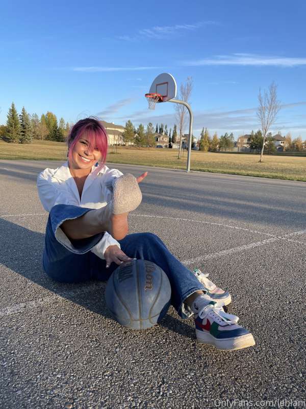 Played 21 today and won 2/3 games. Fun fact: my short ass wa.. 11