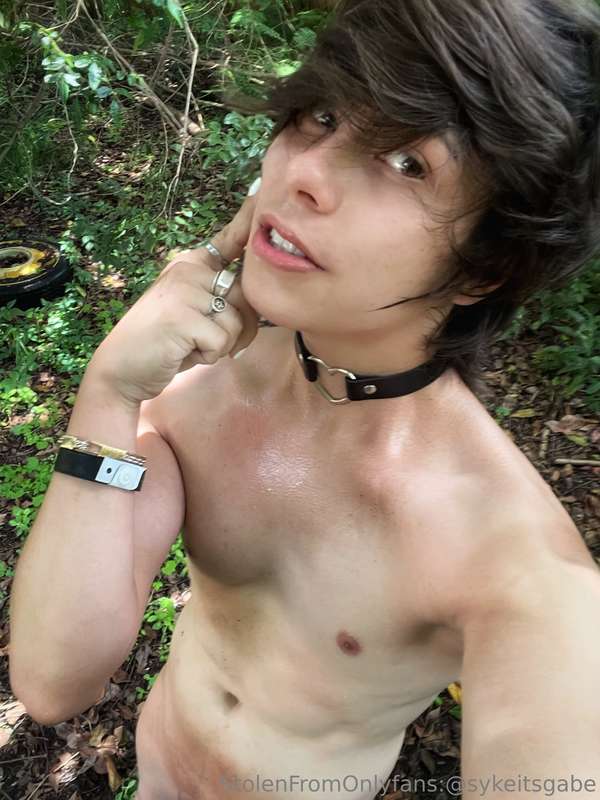 You all know I love rain and playing in the puddles 🥺 would .. 2