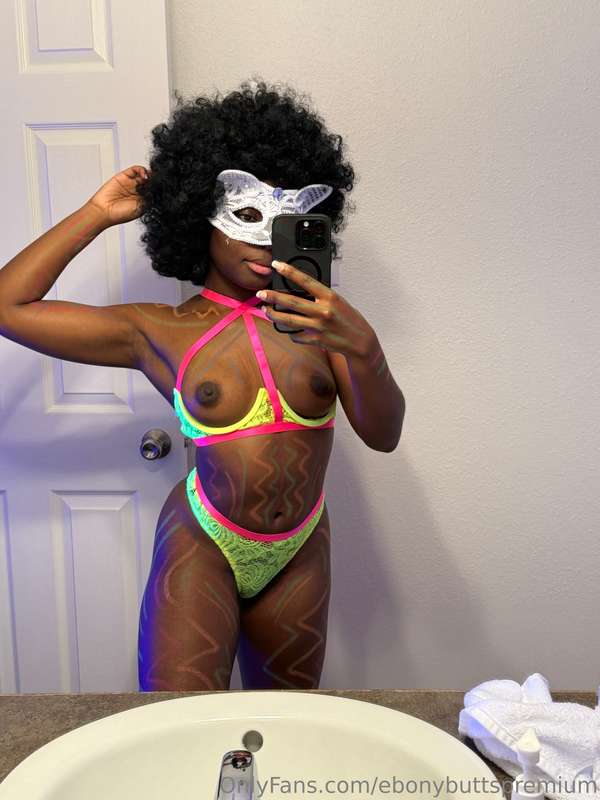 🙈 2