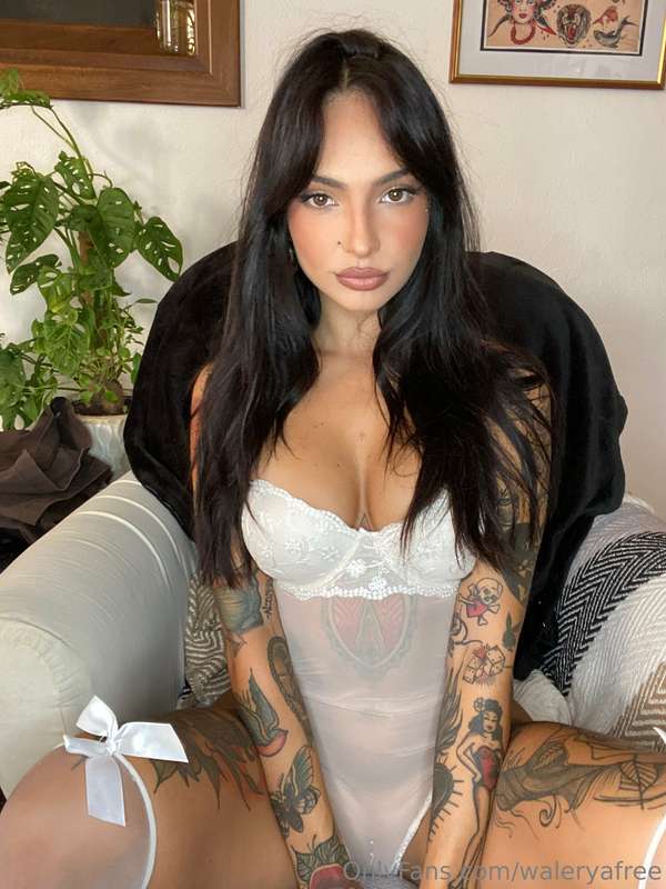 MEGA DISCOUNT ON MY PREMIUM PROFILE💦💖  80% OFF https://onlyf..