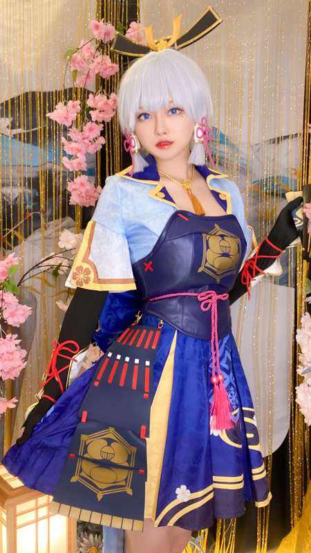 Kamisato Ayaka 4