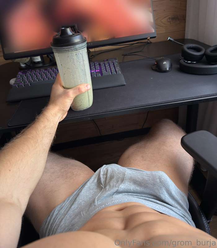 [ before gym / after ]Have you seen my latest raw collab yet.. 2