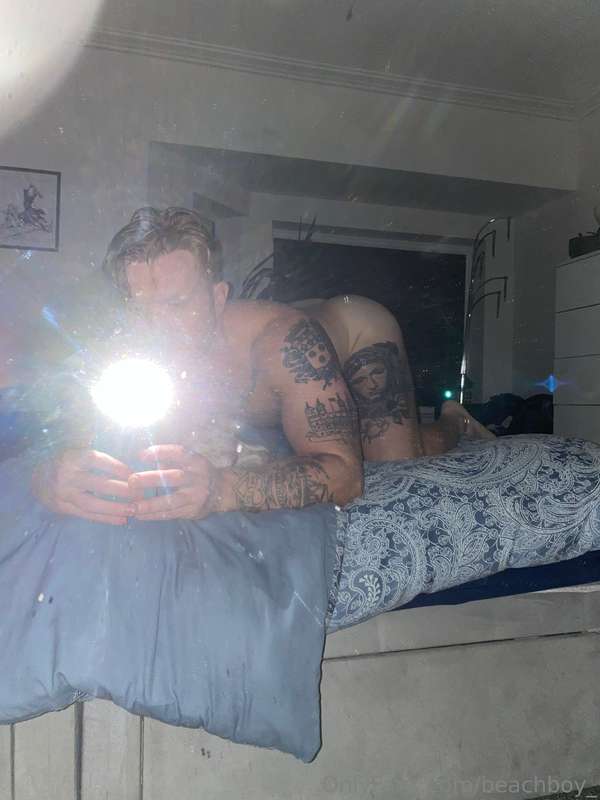 Who’s tryna fuck me tonight?