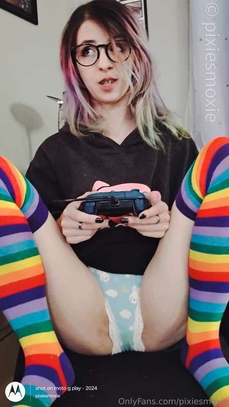  Need a player 2 for... things 😏 Are you game? 🕹️ #emo #nerd..