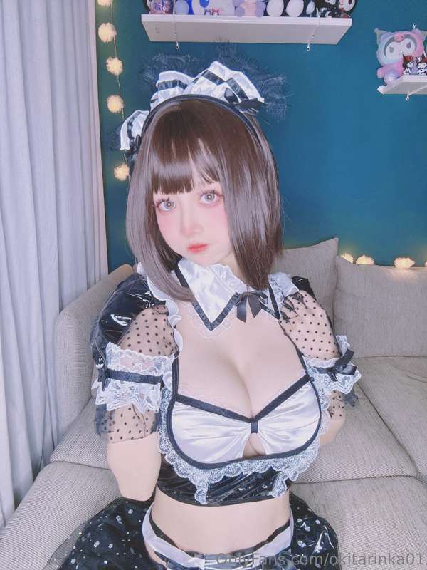 メイドさんのパンツは白いです🤍🤍🤍 3