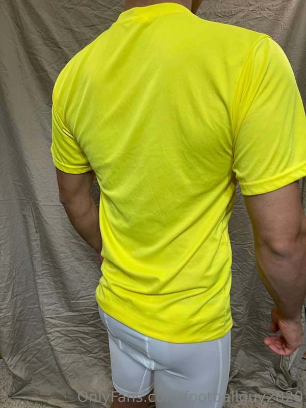 The horny private and his VPL and beefy ass! Set 2 18