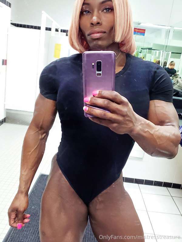 Blonde Ambitions 3