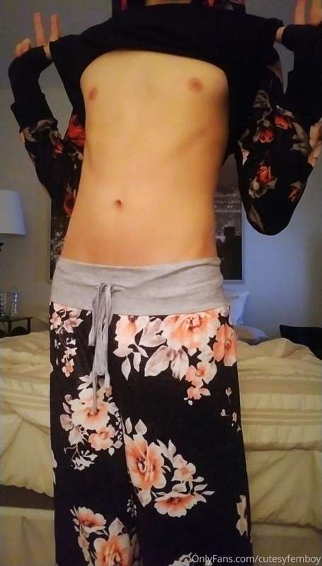 small set i took for a friend who bought me this :3 7