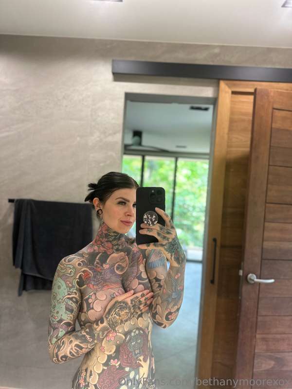 Happy Friday 🥰