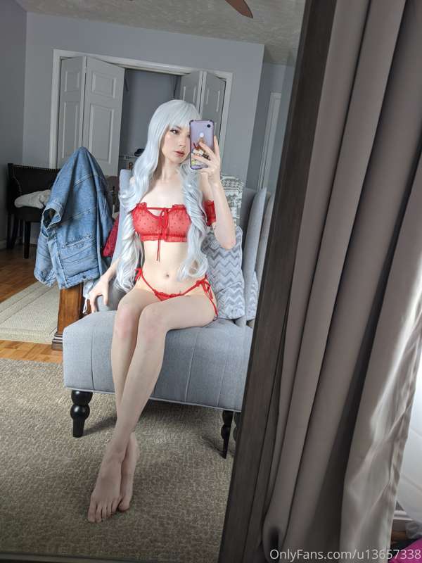 Hot leg 
Hot hot leg 
Leg so hot it fry an egg 3