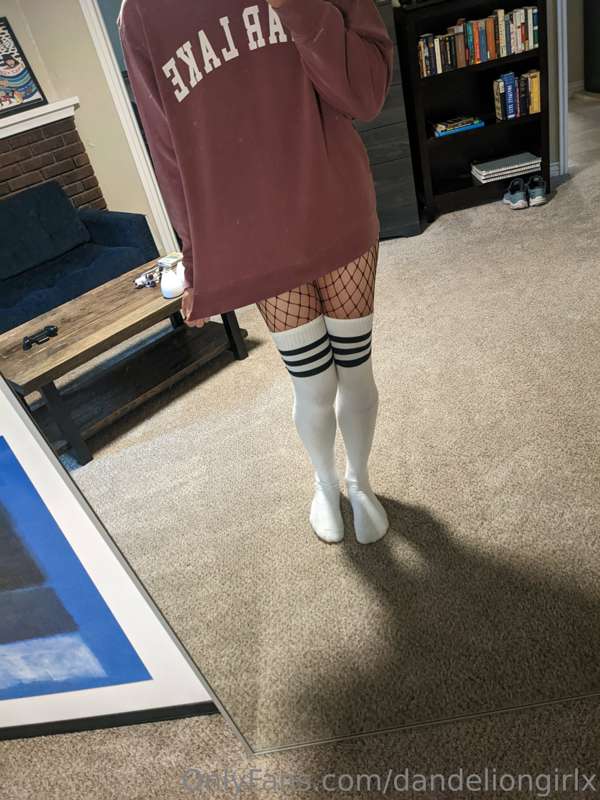 do you like my outfit today? 👉👈 4