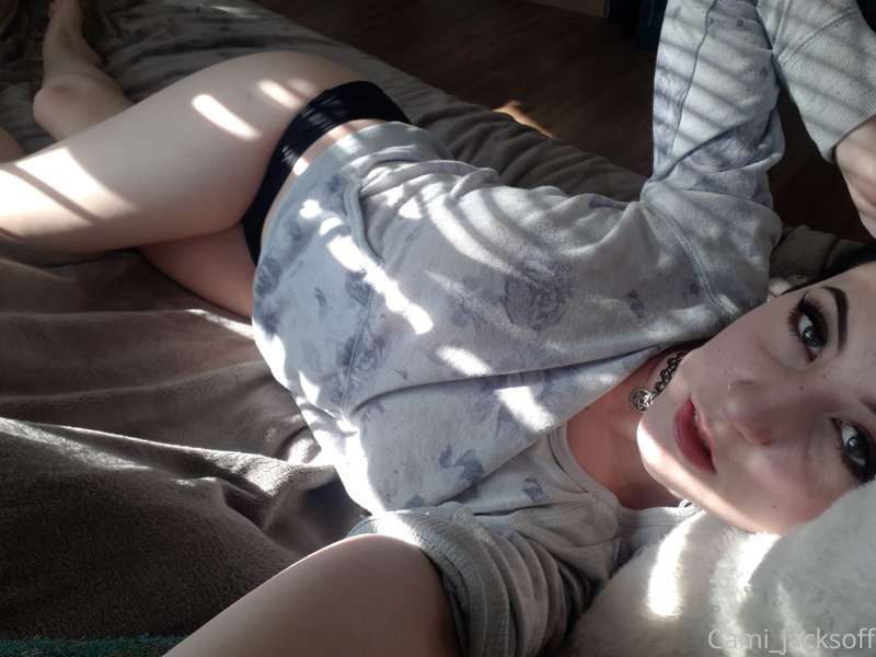 Laying here, thinking about you. Wishing I had your cock pus.. 4