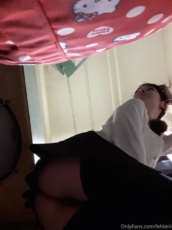 Being bad way back when I was still in school, I felt hot al.. 2