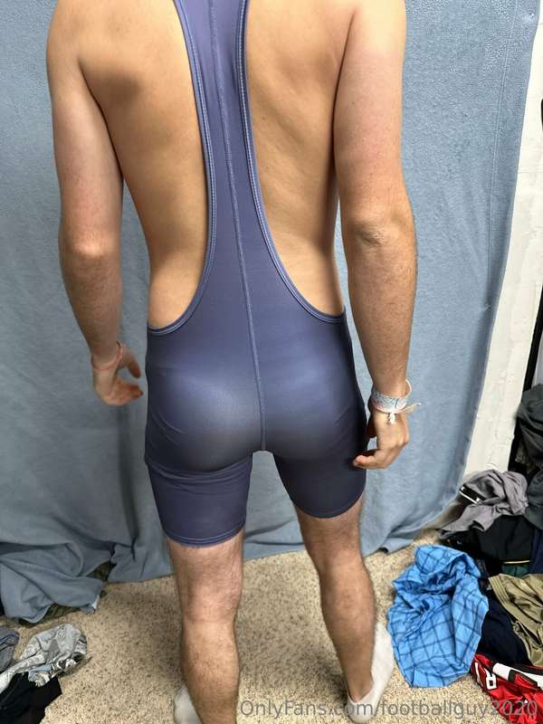 Wrestling singlet wearing private! 20
