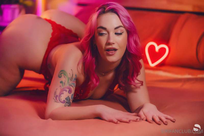 More from my Valentine's Day photo set 😘😘😘 4