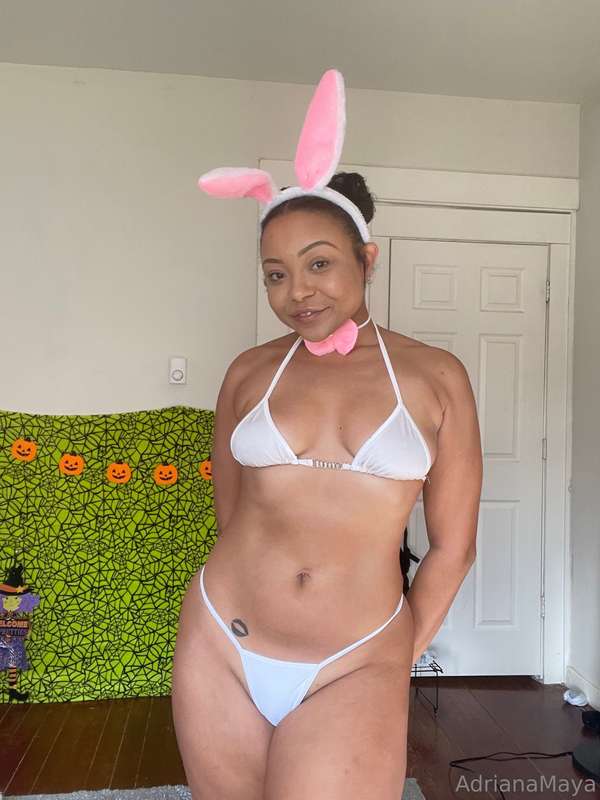 Slutty bunny 🐰🎃 18