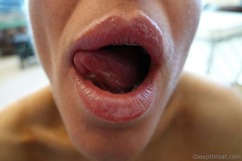 I know I have a very fuckable mouth. It's huge and can hold .. 9