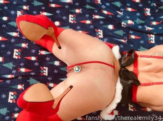 Therealemily34 - Fansly - 12 Dec, 2024 7