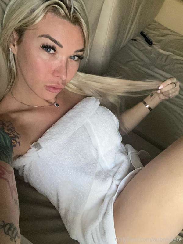Good morning babe, positive vibes for the new week!