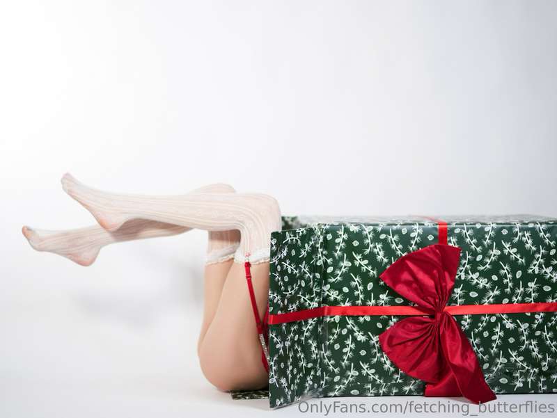 Waiting under your tree like this, what would you do with me.. 6