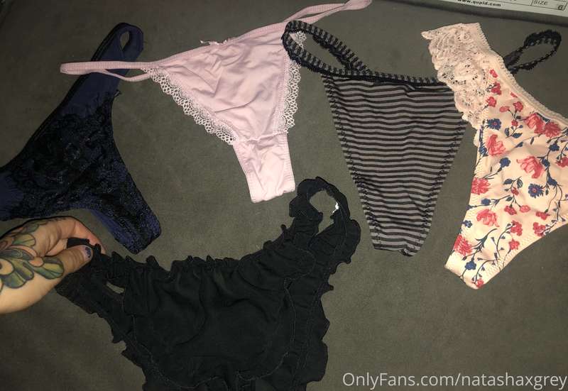 Here’s all of my panties for sale 😍 thongs, g strings, bikin.. 3