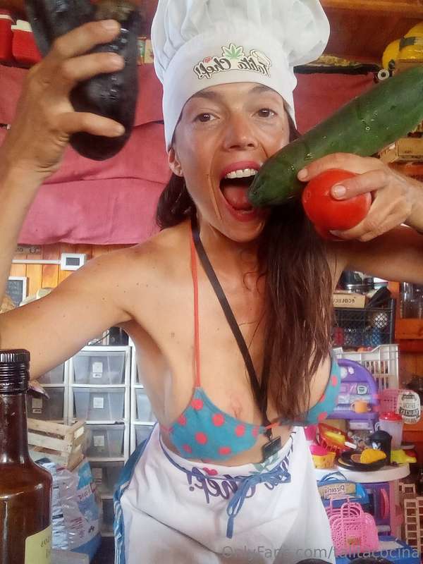 Prendete a mi cocina de campo en vivo! Versión full nude en .. 3