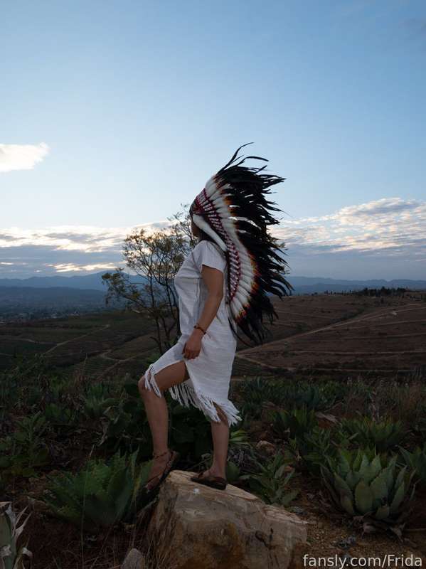 Frida - Fansly - 20 Feb, 2024 5