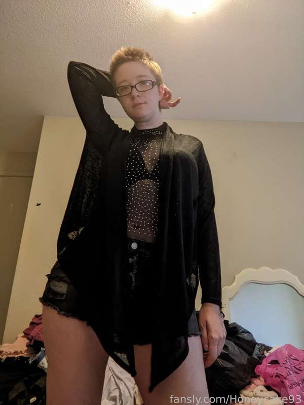 Honeycake93 - Fansly - 02 Jan, 2023 17