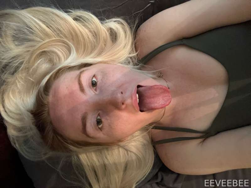 Eeveebee - Fansly - 05 Feb, 2023