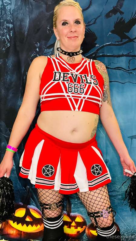 Cheer for the Devil! 4