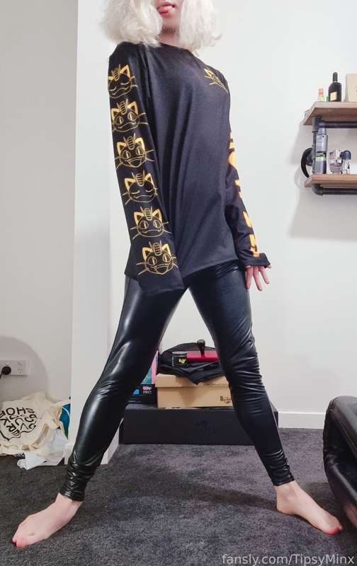 Tipsyminx - Fansly - 03 Feb, 2022 1