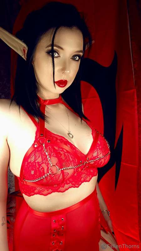 Fallenthorns - Onlyfans - 14 May, 2025