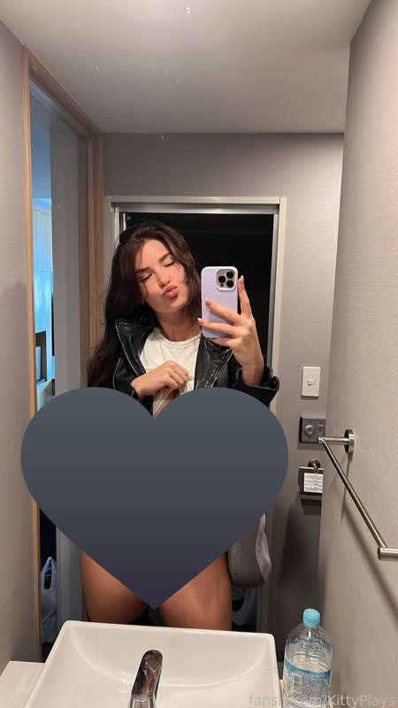 Kittyplays - Fansly - 22 Apr, 2023 4