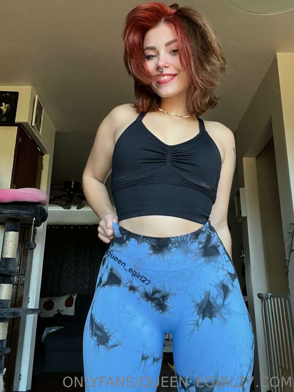 Thick and plump 3