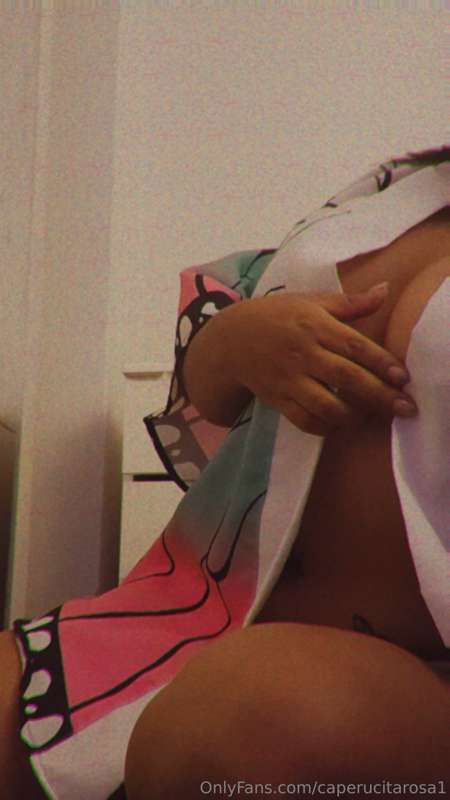 Caperucitarosaof - Onlyfans - 12 Oct, 2024
